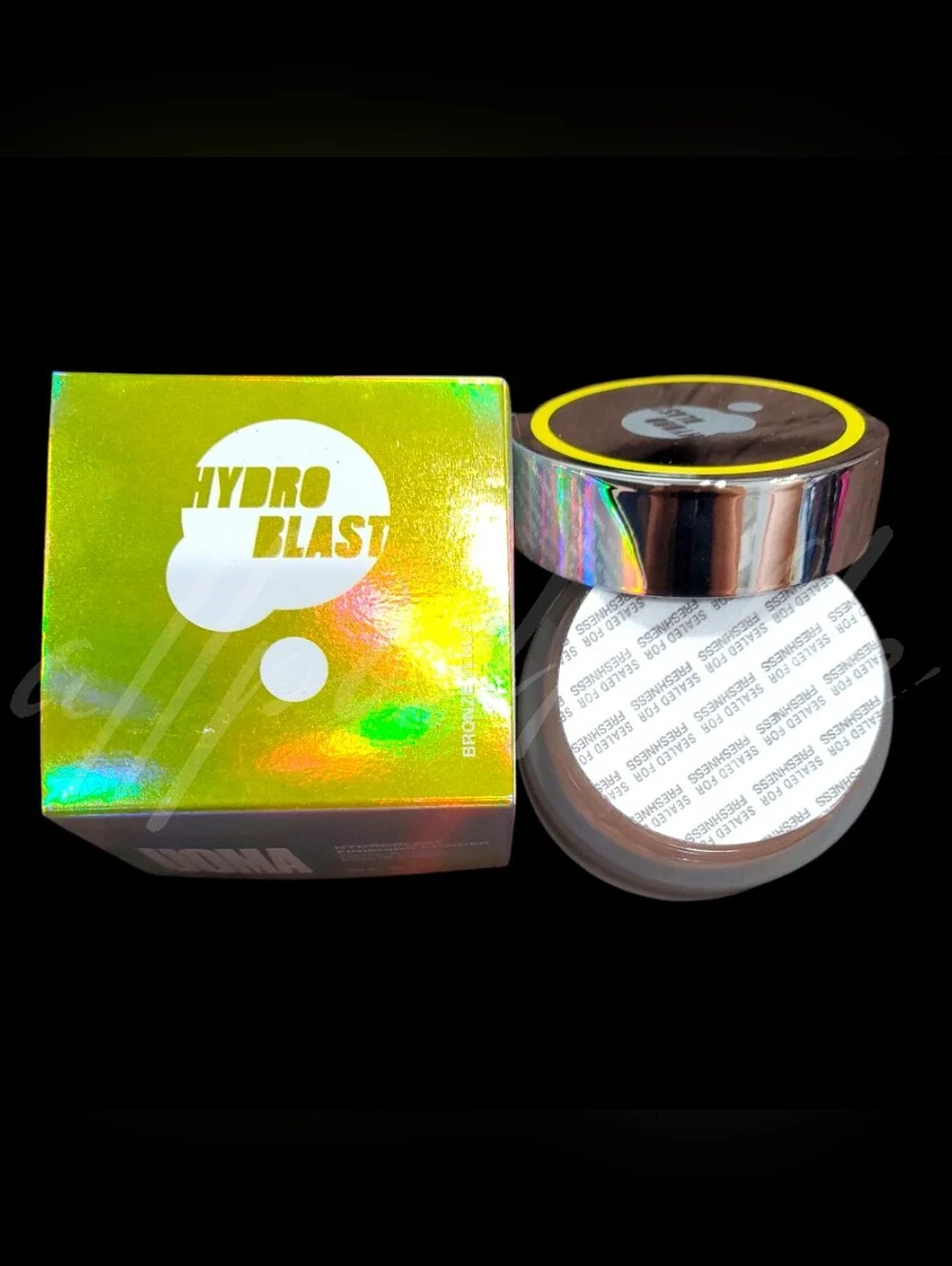 UOMA Beauty Hydrobust Finishing Powder - Bronze Venus